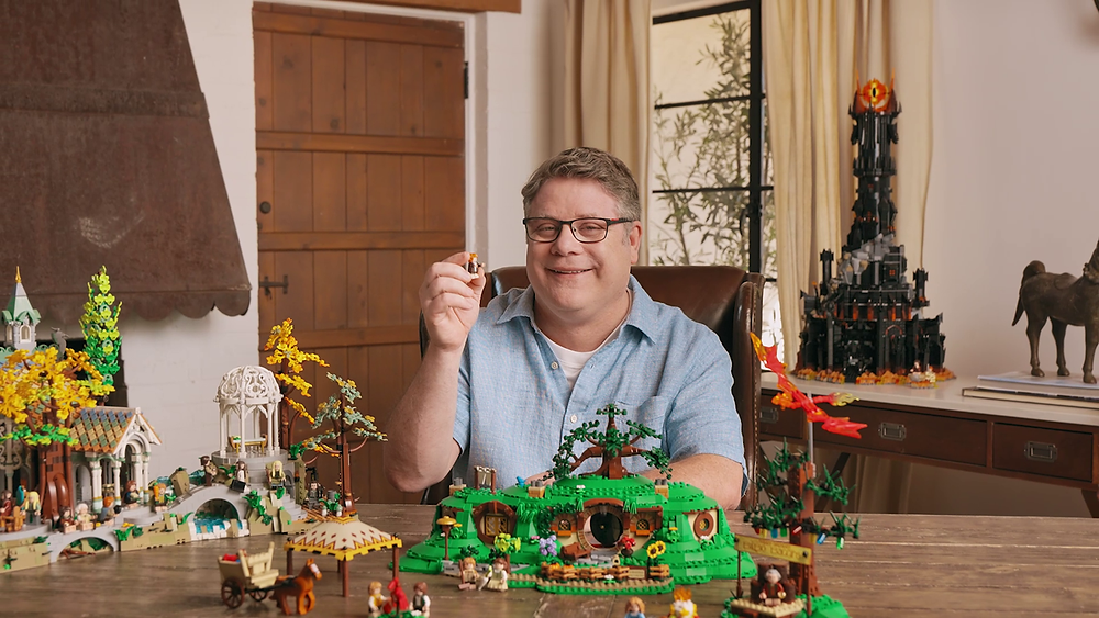 LEGO & Sean Astin hylder Middle-earth™ med nyt sæt: The Shire 🧙♂️🌿