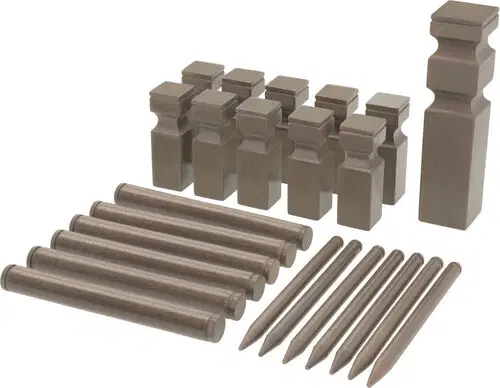 KONGESPIL GRÅ-BRUN I GUMMITRÆ